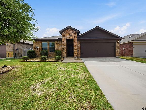 3rd image of 2247 Vance Dr