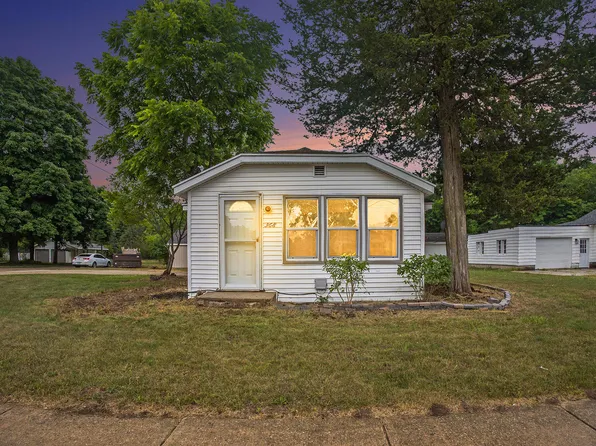 368 W Barton St, Newaygo, MI 49337