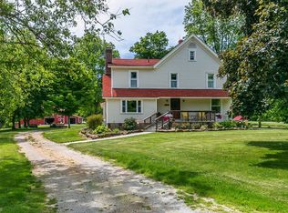 Canada Rd, Mantua, OH 44255