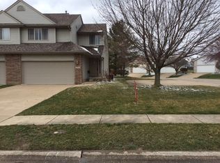 3966 Partridge Cir, Bettendorf, IA 52722