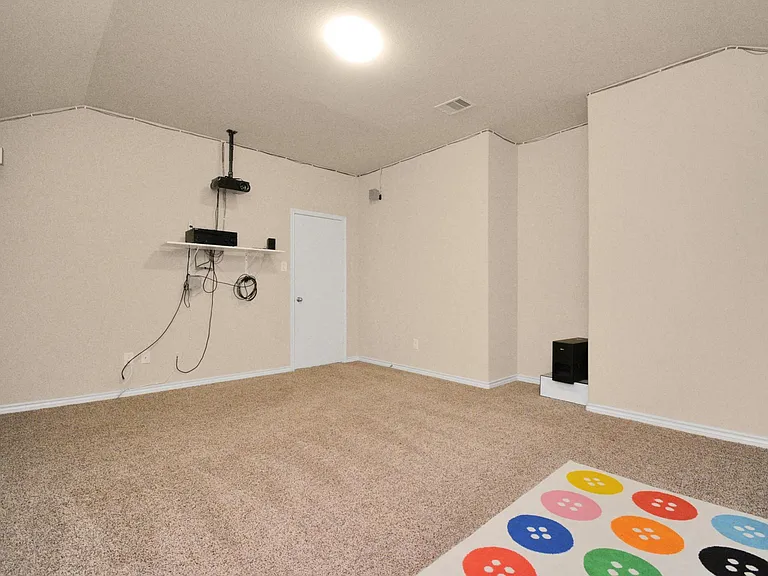 3210 Aldridge Dr — Photo 32
