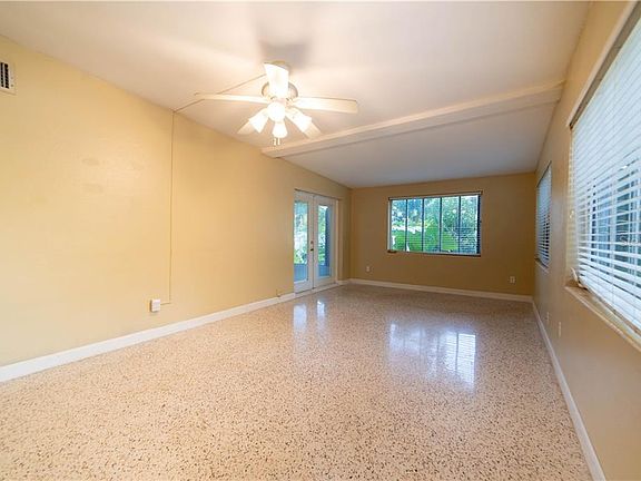 5th image of 3002 Illingworth Ave