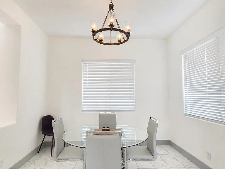 11495 Foxdale Dr — Photo 31