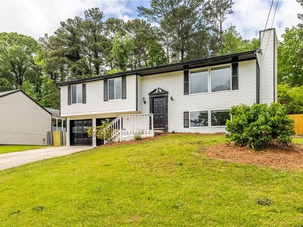 6299 Delnorte Ct, Norcross, GA 30093