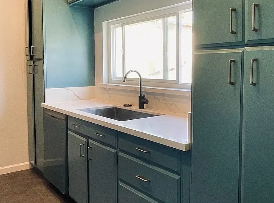 3 bed, 1650 sqft, $4,995 — Photo 3