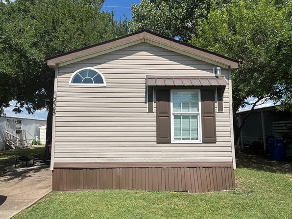 1228 Mexia Ct #1228