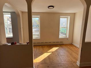 319 Columbia St APT 2, Brooklyn, NY 11231