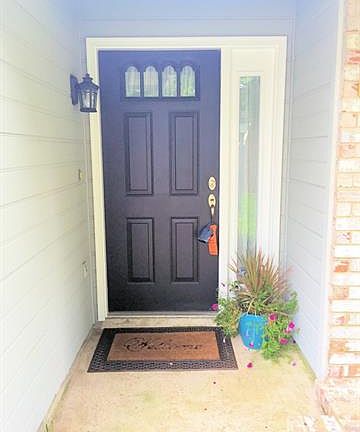 2nd image of 704 Parkland Ct