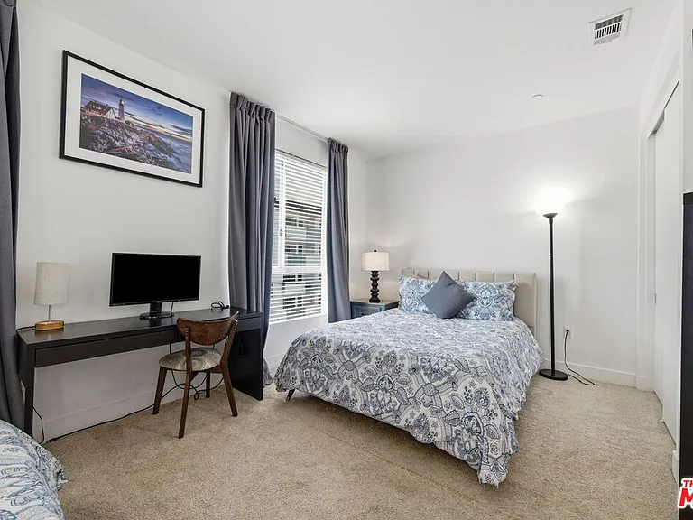 5911 Saturn St — Photo 28