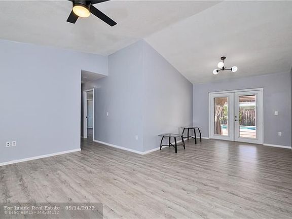 3rd image of 11741 NW 36th Pl