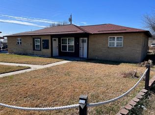 1104 N Bedell Ave, Del Rio, TX 78840