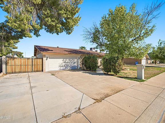 2nd image of 12629 N 28TH Way