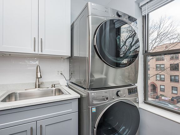 3rd image of 24-44 28th St #3L
