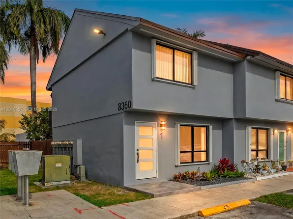 8360 NW 8th St APT 12, Miami, FL 33126