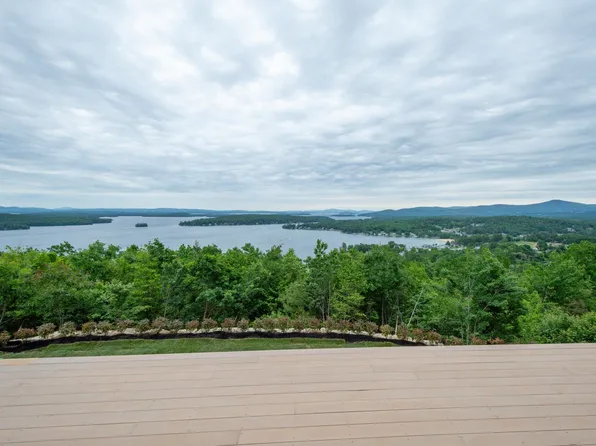 141 Akwa Vista #125, Laconia, NH 03246