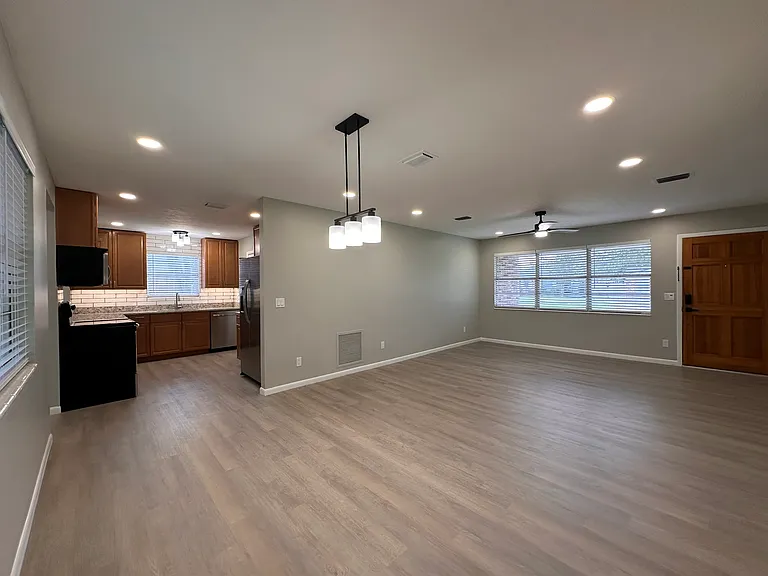 5502 Sheri Ln — Photo 8
