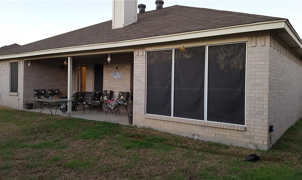 1st image of 805 Amber Dr