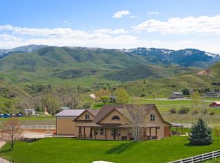27 Waverly Dr, Horseshoe Bend, ID 83629