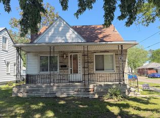 21004 Syracuse Ave, Warren, MI 48091
