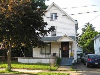 1st image of 7 Linden St