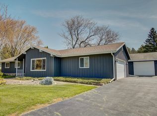 1420 Mount Ln, Hubertus, WI 53033