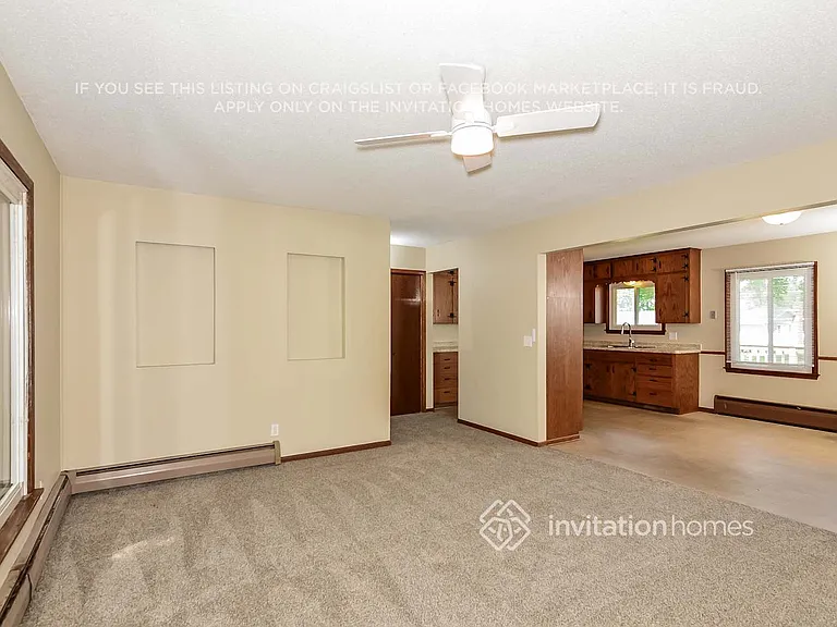 1115 Madison St S — Photo 7