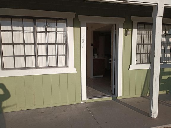 3rd image of 1944 S Monterey Dr APT 101