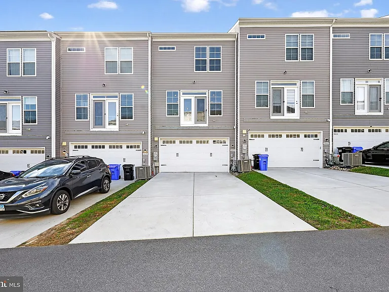 1023 Flester Ln — Photo 34
