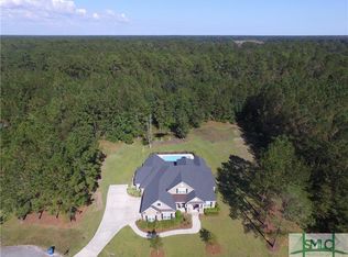 151 Saint Catherine Cir, Richmond Hill, GA 31324