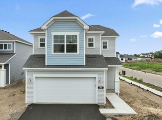 702 Highland Cir, Jordan, MN 55352