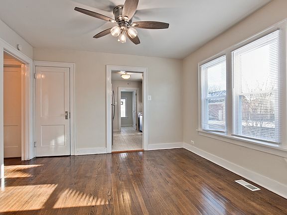 5th image of 16247 S Park Ave