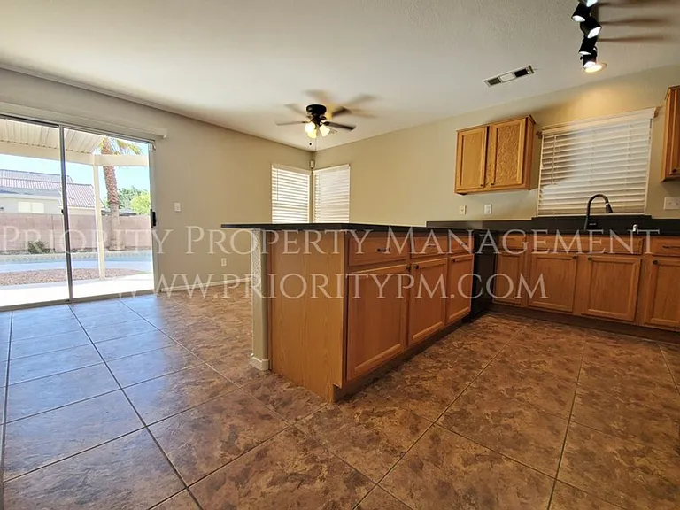 5749 Typan St — Photo 5