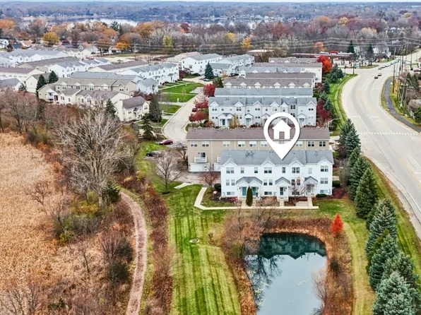 3 W Big Horn Dr, Hainesville, IL 60073