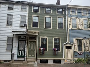 118 E Union St, Burlington, NJ 08016