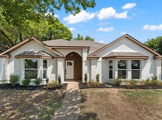 2113 Cedarwood Dr, Garland, TX 75040