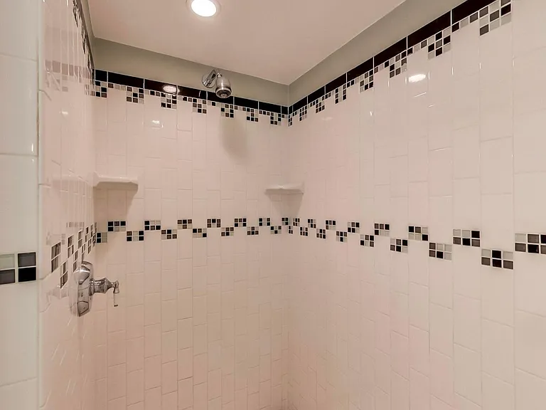 1720 Maple Ave #2020 — Photo 20