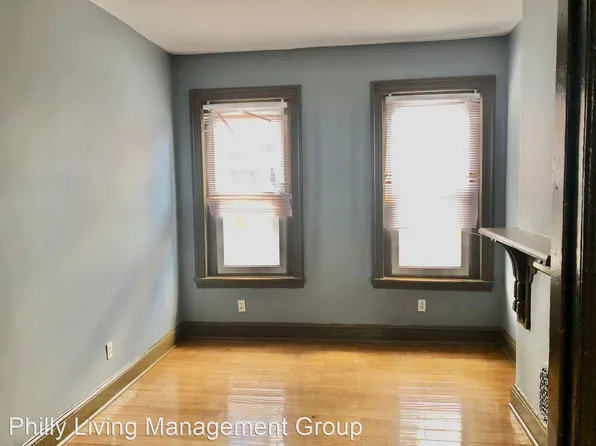 1854 Judson St, Philadelphia, PA 19121