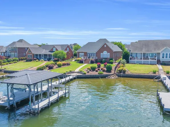 509 Nautical Way, Greenwood, SC 29649