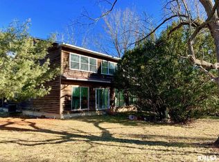 3125 Burnstine Rd, Auburn, IL 62615