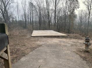 1041 Jordan Dr, Gainesville, GA 30501