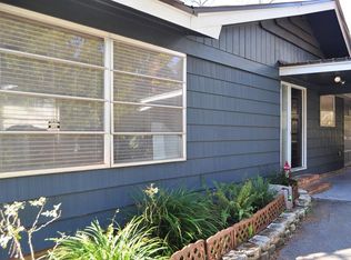 616 Prince Ave, Tifton, GA 31794