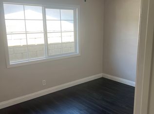 215 E Occidental St, Santa Ana, CA 92707