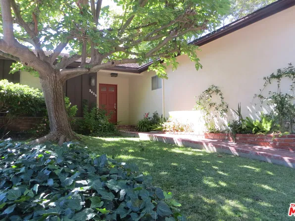 2455 Nalin Dr, Los Angeles, CA 90077