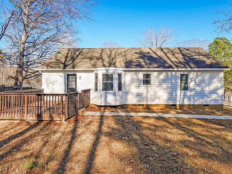 3007 Brittany Dr — Photo 15