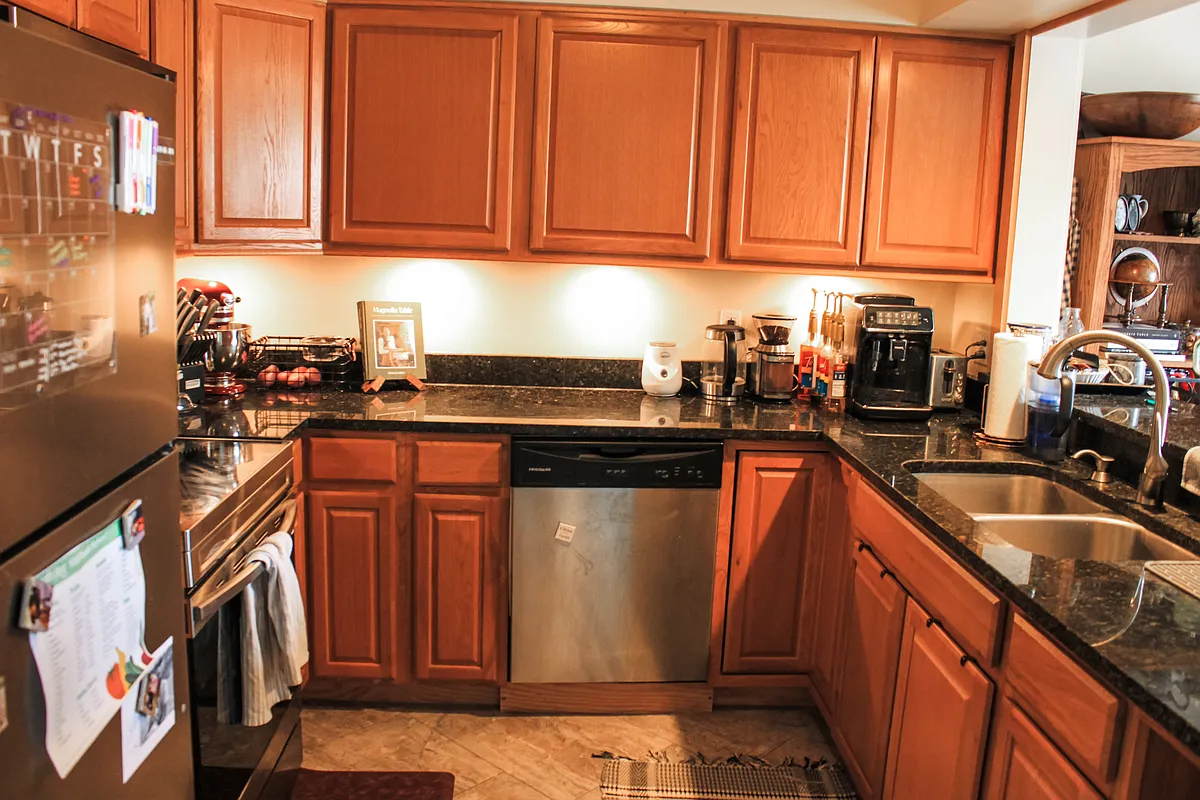 Kitchen_04292025 - 4897 Lucerne Rd