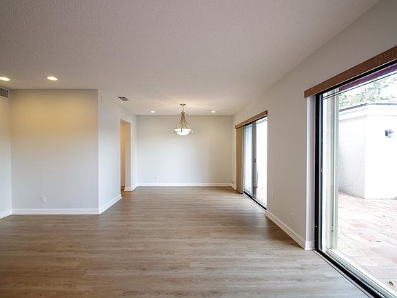 3rd image of 3088 Bermwood Ln #1