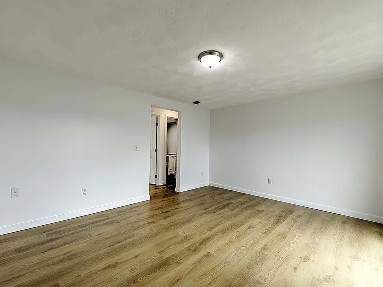 855 Providence St. — Photo 11