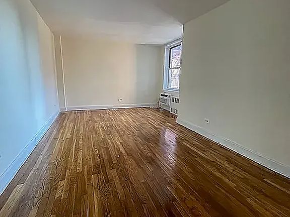 2nd image of 3323 Nostrand Ave APT 4B