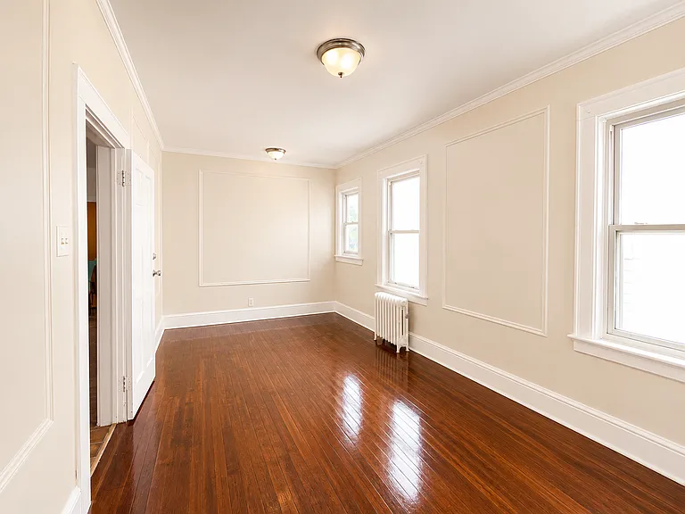 41 Western Pkwy #1 — Photo 2