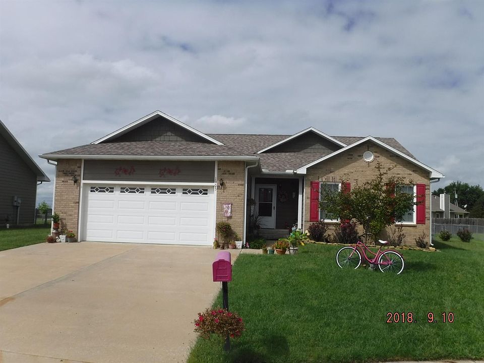 1st image of 1903 Eisenhower Ct